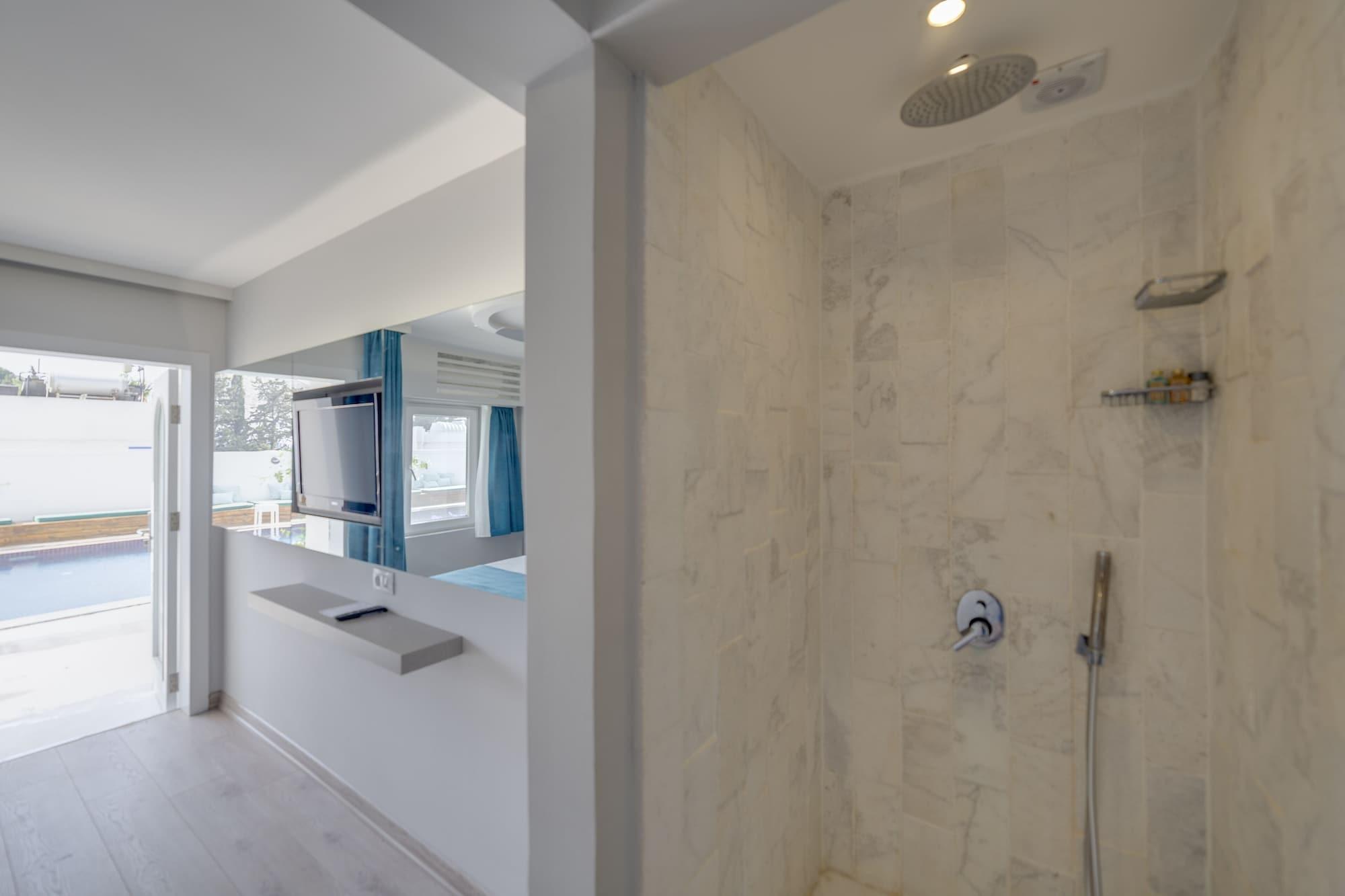 La Brezza Suite & Hotel Akyarlar Exterior photo